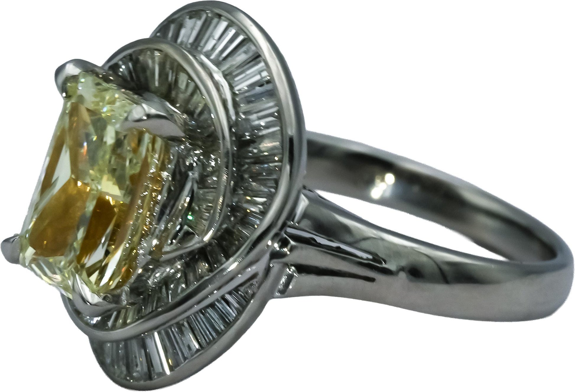 GIA Certified Platinum Diamond Engagement Ring 4.49CT w/ 3.01CT Center Size 8