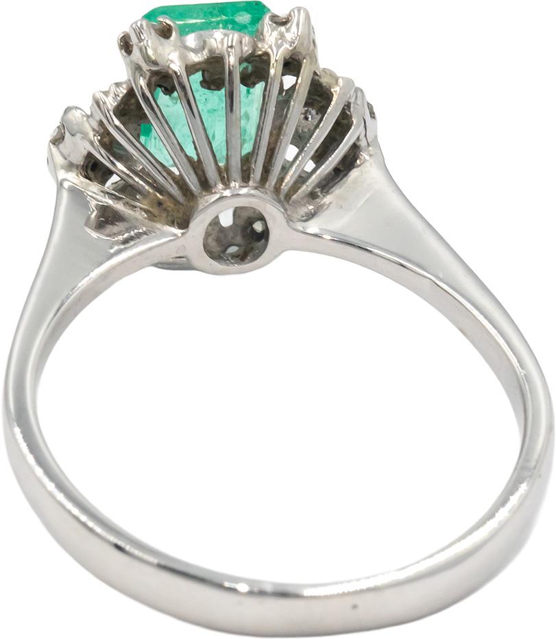 Vintage 18k White Gold 1.10CT Diamond and Emerald Cocktail Ring Size 7