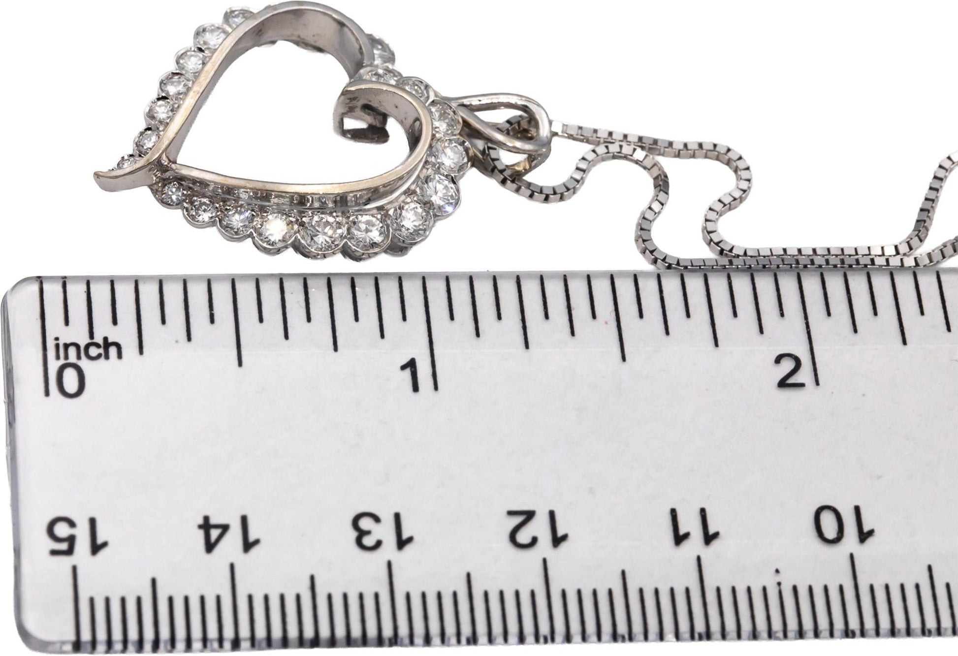 14k White Gold VS Diamond Open Heart Pendant Chain Necklace 1.0CT