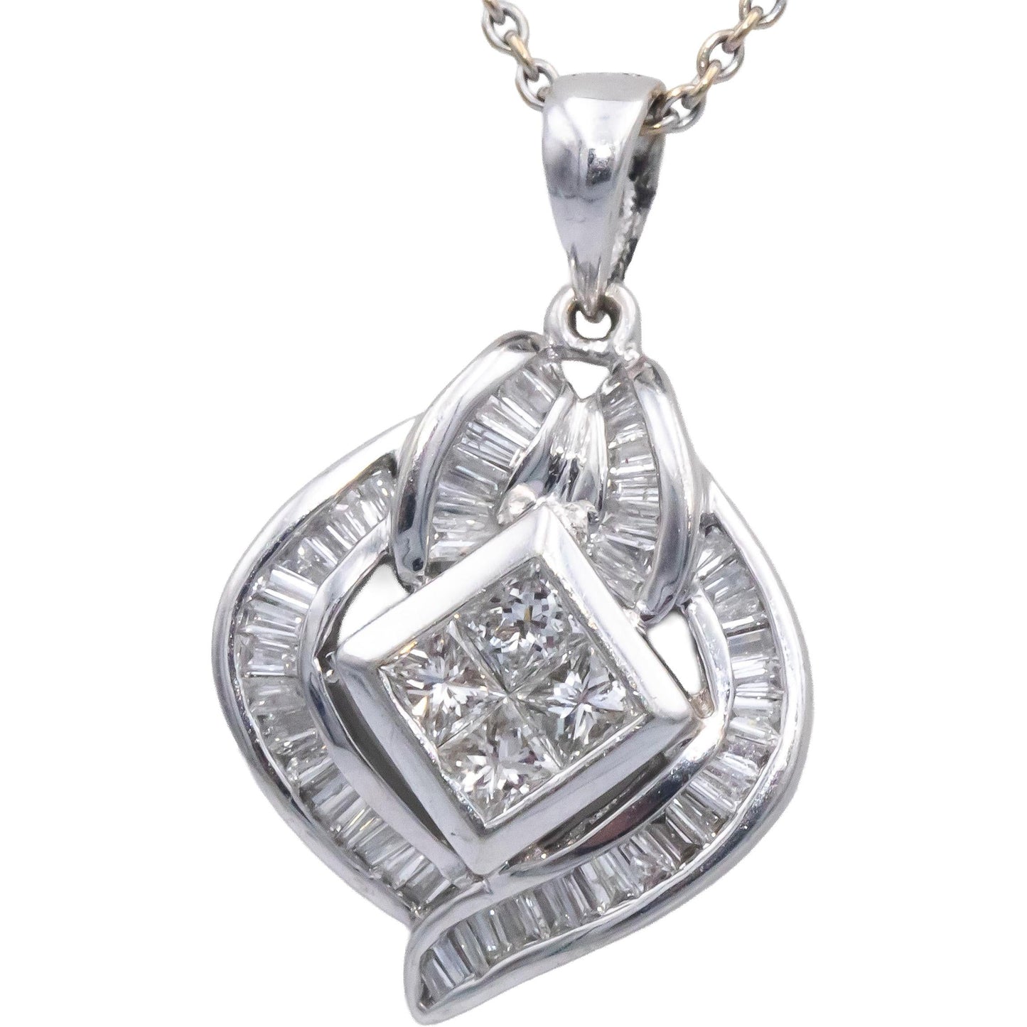 18k White Gold 0.64CT VS Princess & Baguette Cut Diamond Pendant Necklace