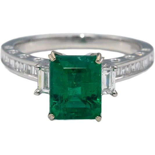 GIA Certified 18k White Gold Zambia Emerald and VS Diamond Ring 2.94CT Size 6.25