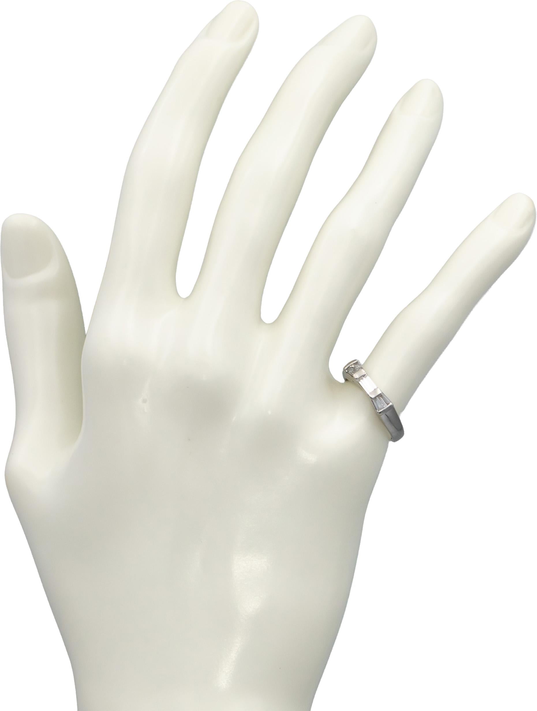 Platinum VS Baguette Cut Diamond Band Ring 0.45CT Size 4.5