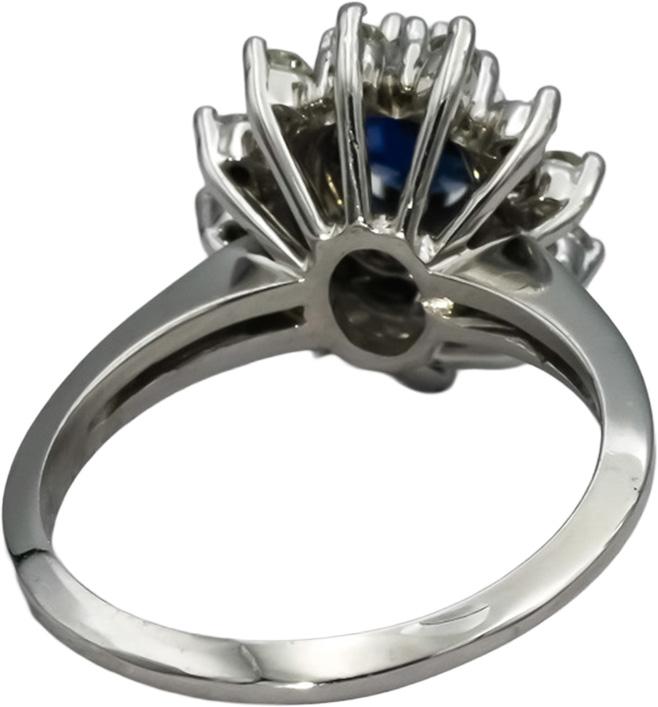 14k White Gold Round Diamond and Oval Sapphire Cocktail Ring 1.10CT Size 7