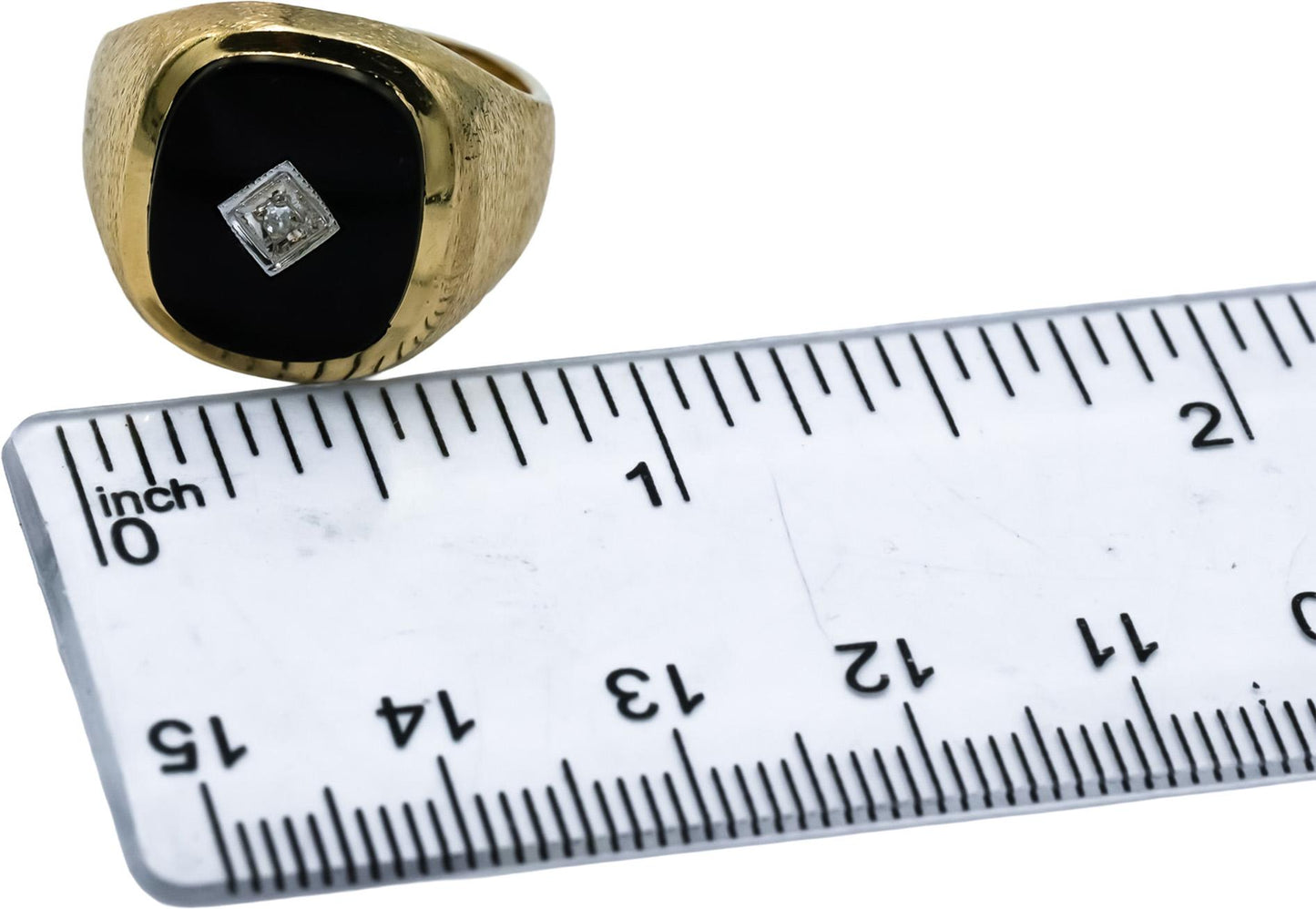 14k Yellow Gold Black Onyx and Diamond Ring 0.02CT Size 7