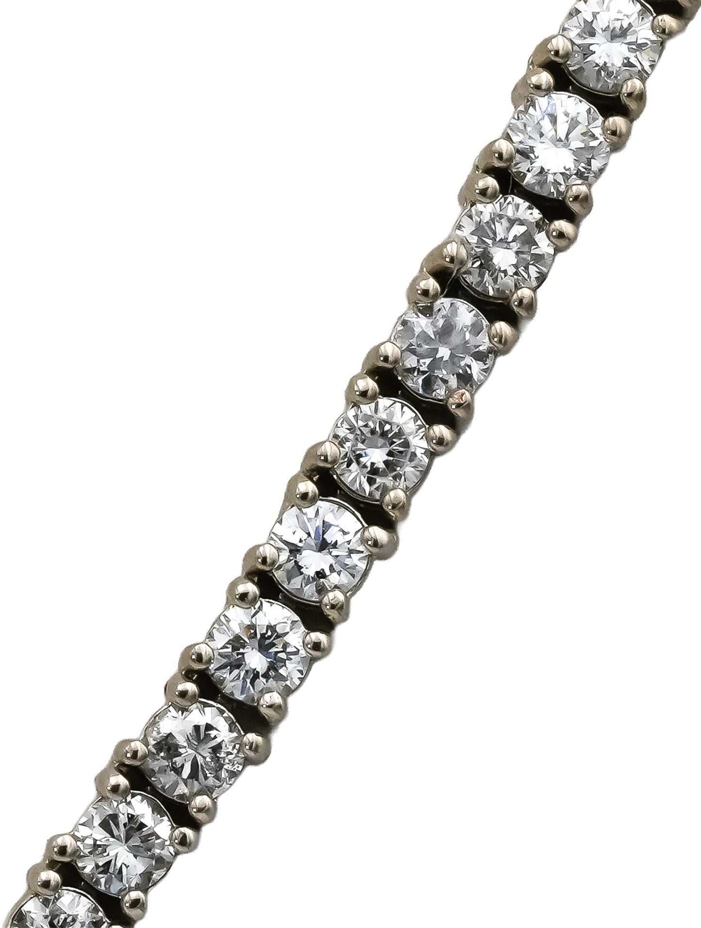 14k White Gold Round Diamond Tennis Necklace 9.15CT 172 Pieces