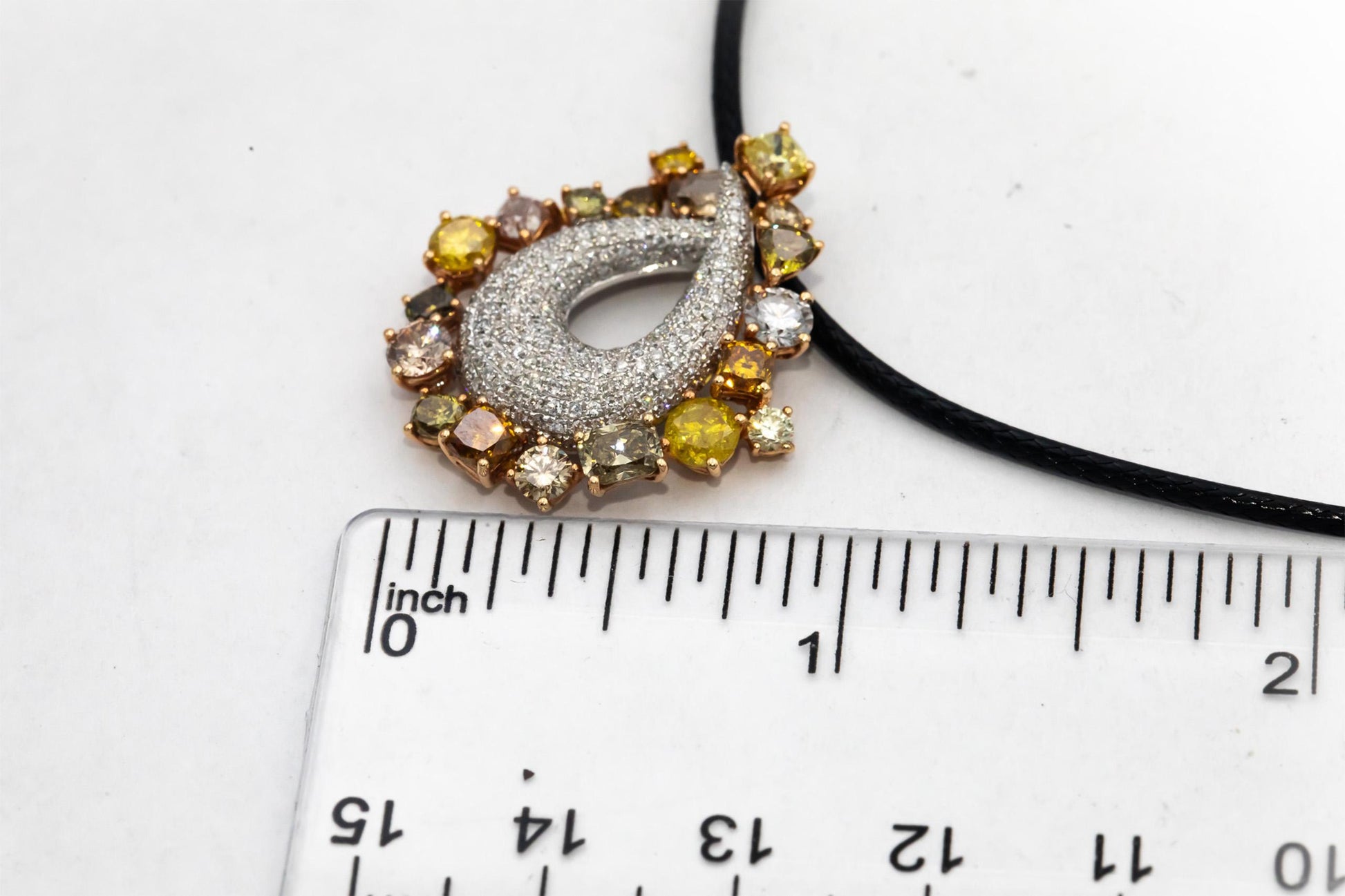 18k White & Yellow Gold White & Fancy Color Diamond Pendant Necklace 3.76CT