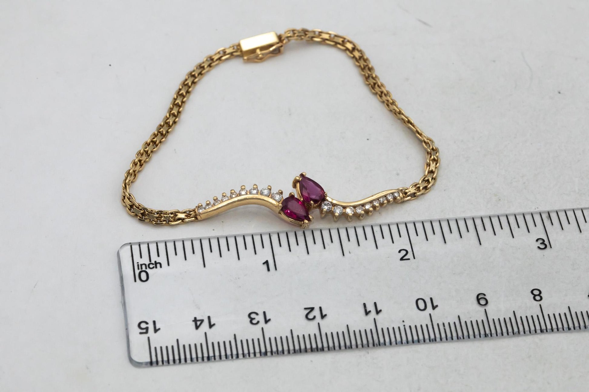 14k Yellow Gold Round Diamond and Pear Cut Ruby Link Bracelet 1.23CT