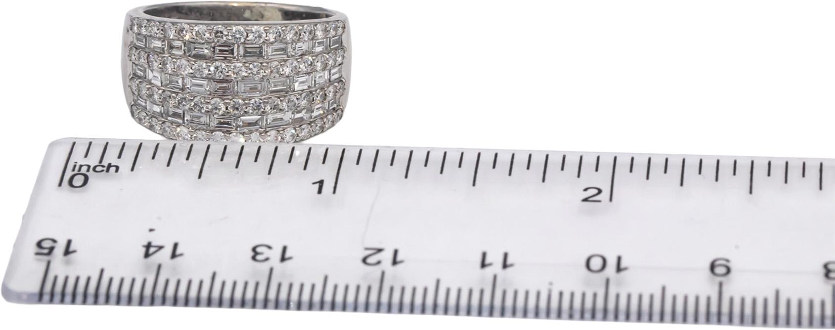 14k White Gold VS Round & Baguette Diamond Cluster Cocktail Ring 2.50CT Sz. 7