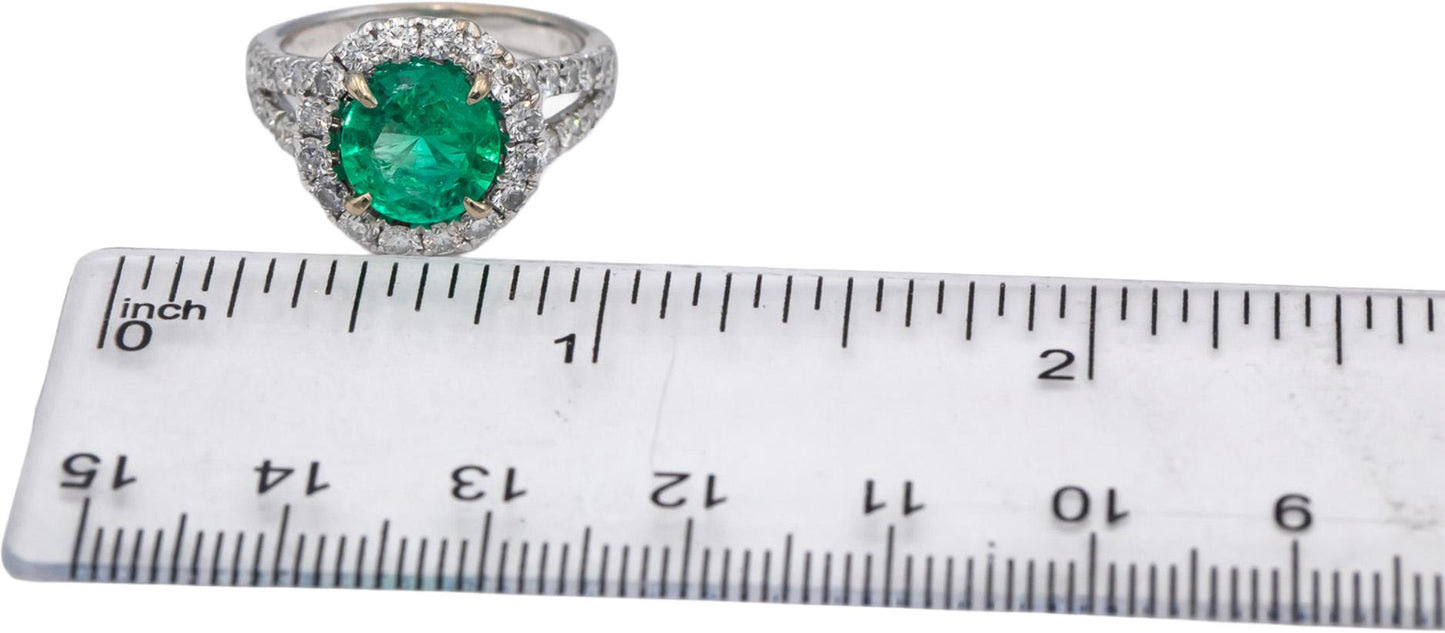 ODELIA 18k White Gold Round Diamond & Emerald Halo Cocktail Ring 2.56CTW Size 6