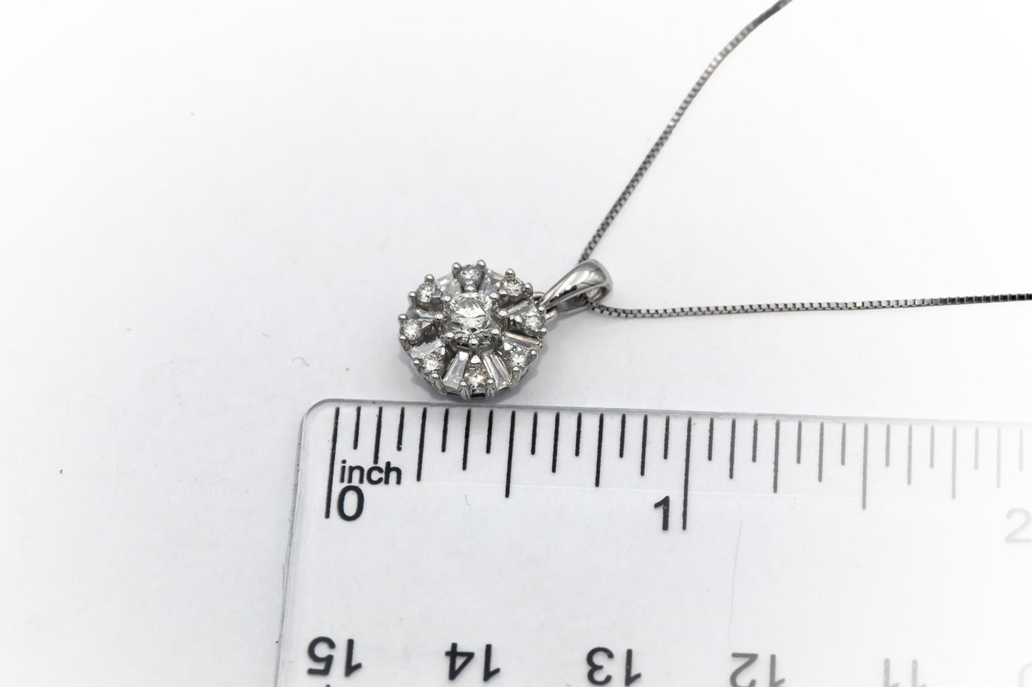 10k White Gold Round & Baguette Cut Diamond Cluster Pendant Necklace 0.75CT