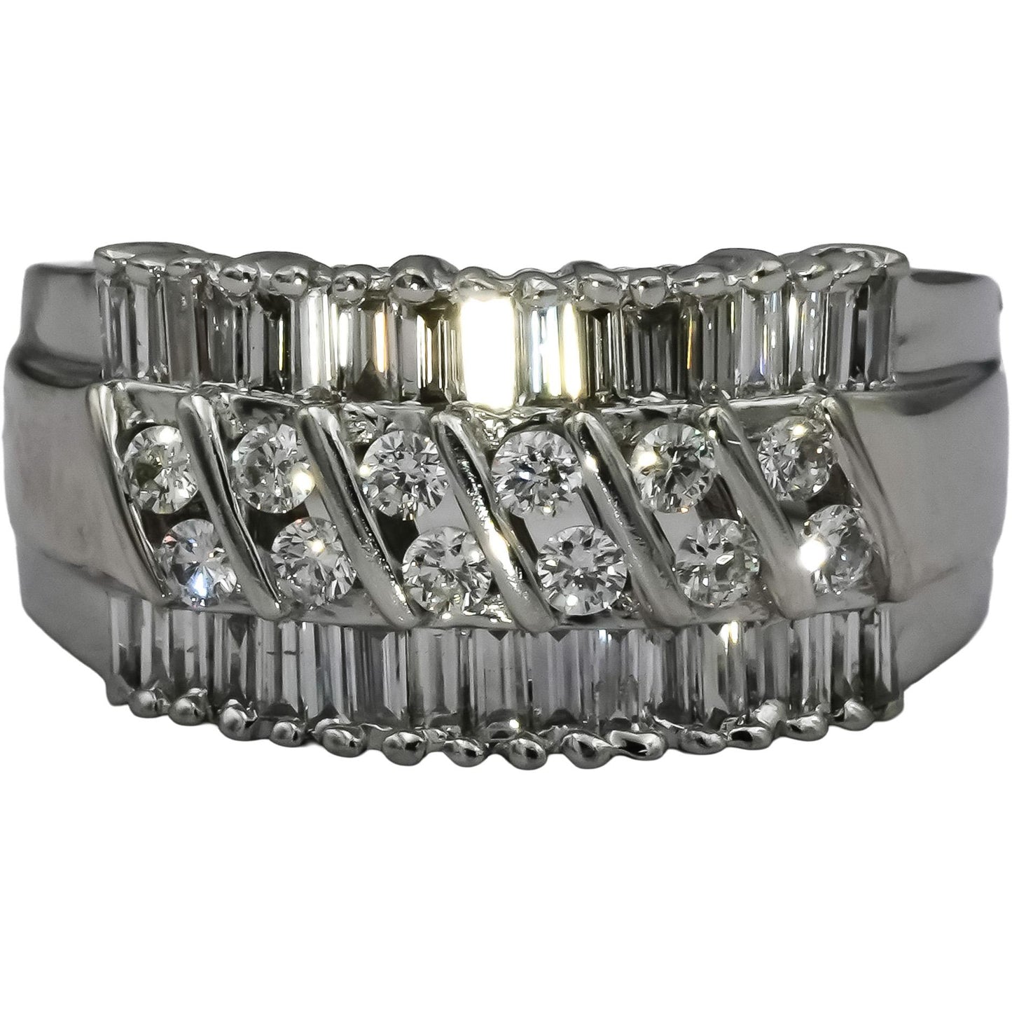 14k White Gold VS Round and Baguette Cut Diamond Band Ring 1.50CT Size 7