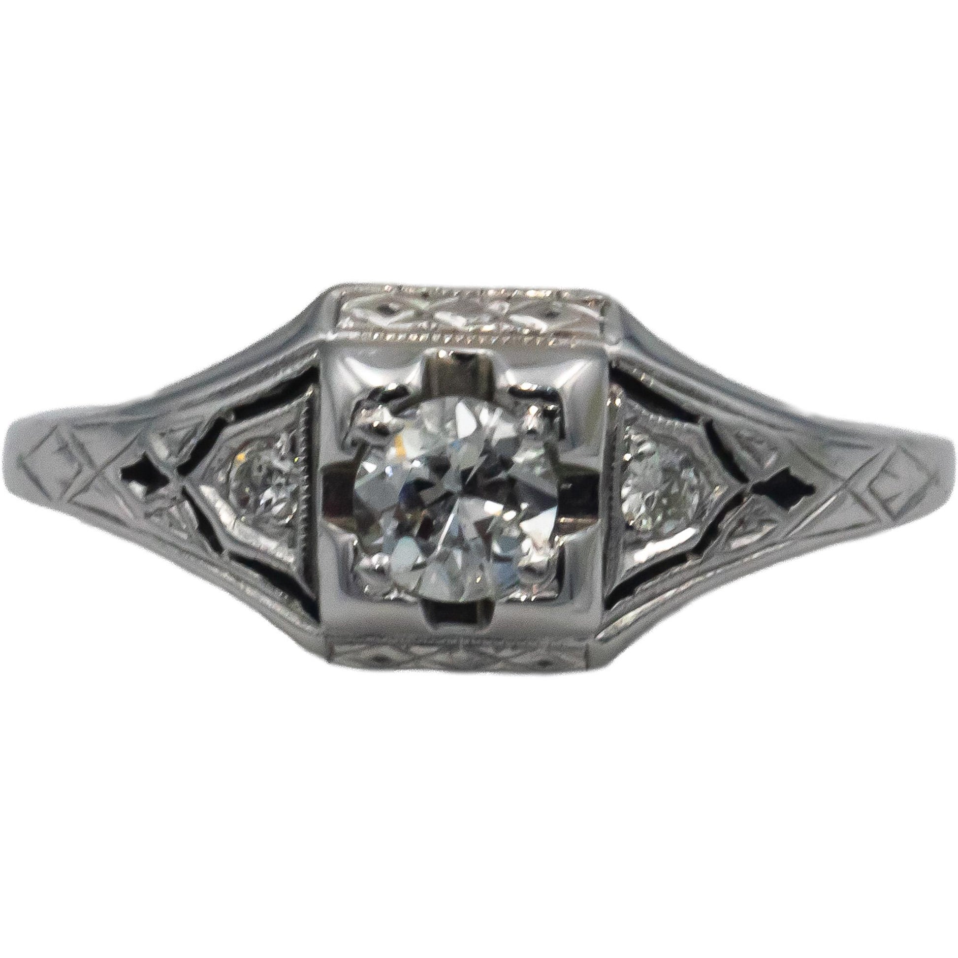 Vintage Antique 18k White gold 0.58CT Diamond Filigree Ring w/ 0.28CT Center