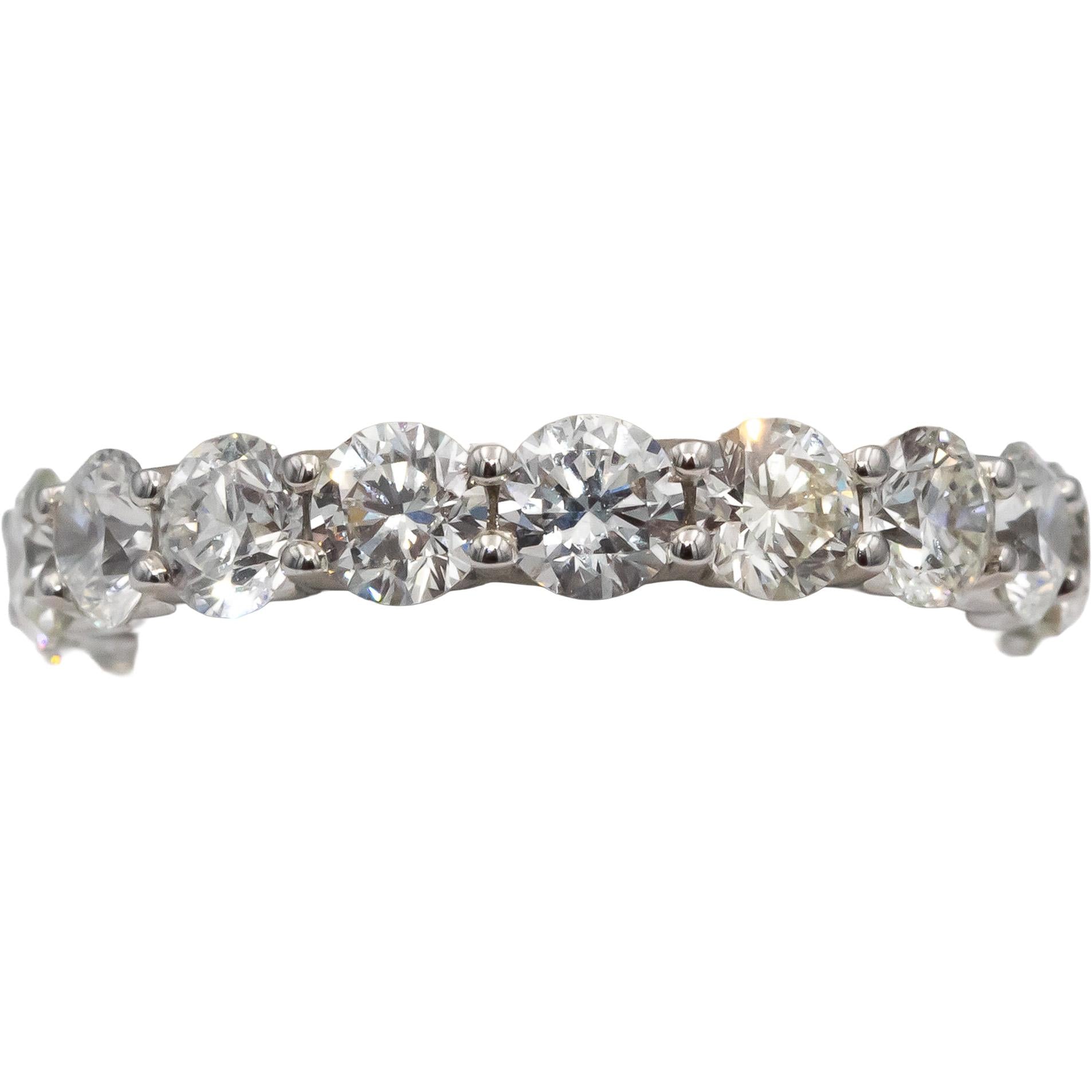 18k White Gold Round Diamond Shared Prong Eternity Band Ring 4.0CT Size 7.25