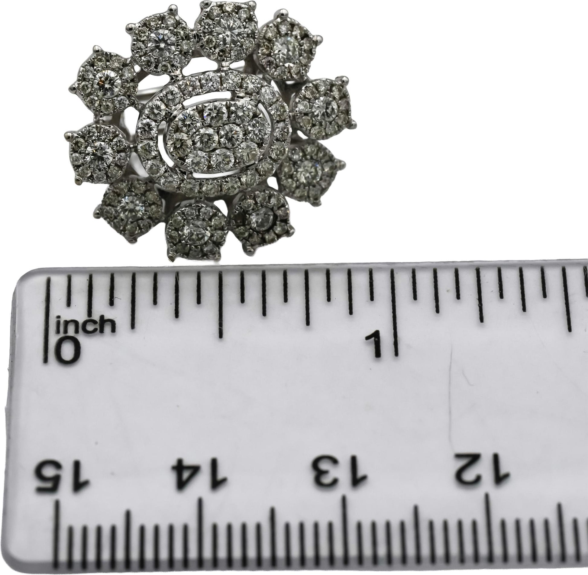 18k White Gold VS Round Diamond Pave Cluster Earrings 2.25CT