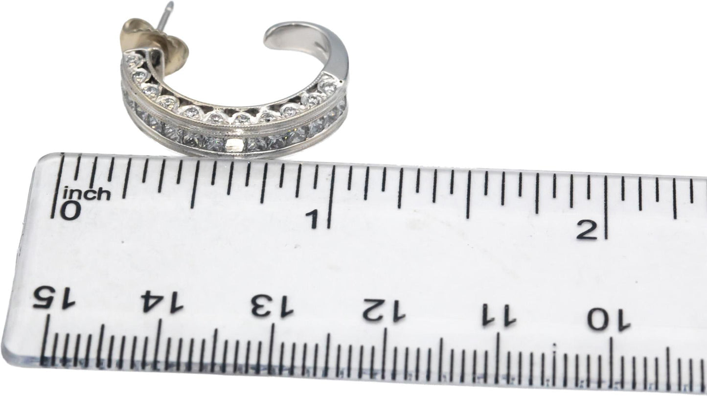14k White Gold 2.0CT VS Diamond Curved Stud Earrings