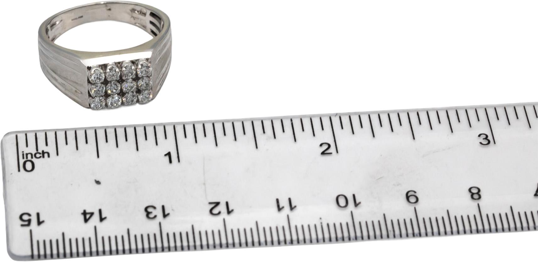 18k White Gold VS Round Diamond Men's Band Ring 0.50CT Size 9