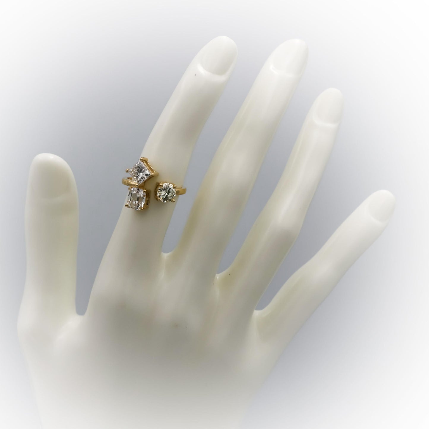 14k Yellow Gold Round Oval Cushion Cut Diamond Three Stone Ring 2.78CT Size 5.75