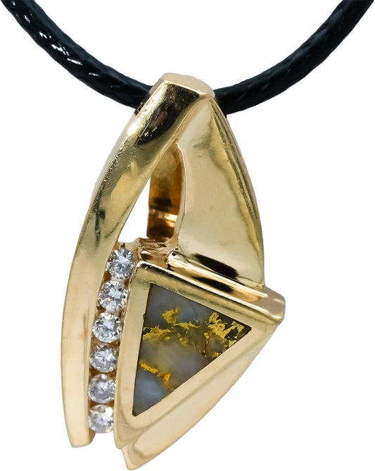 14k Yellow Gold VS Diamond and Opal Pendant Necklace 0.33CT