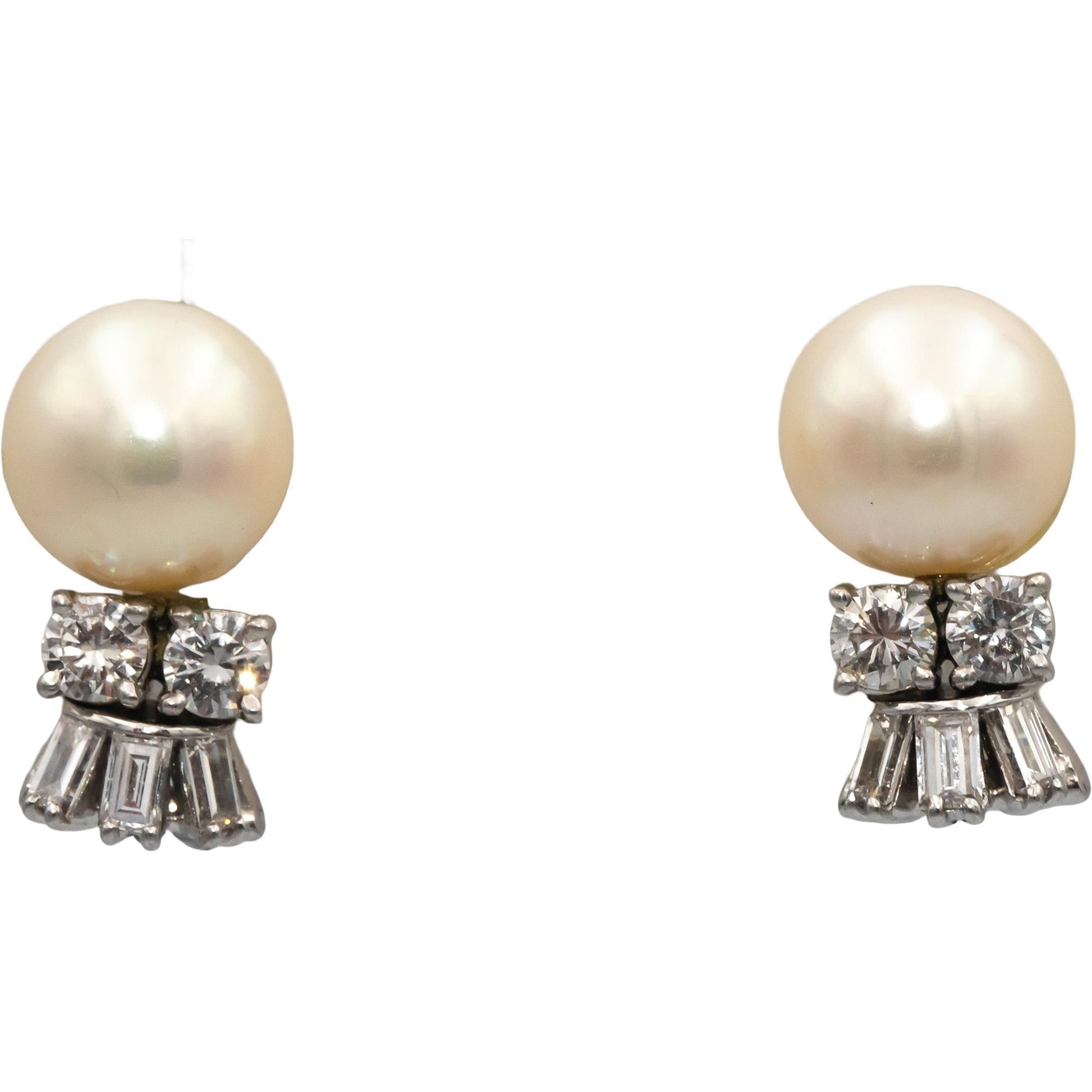 14k White Gold VS Round & Baguette Diamond 9.5mm Pearl Stud Earrings 1.0CT