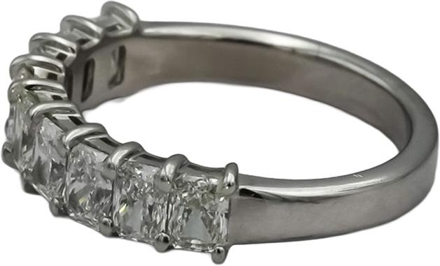 18k White Gold VS Radiant Cut Diamond Band Ring 1.50CT Size 4.75