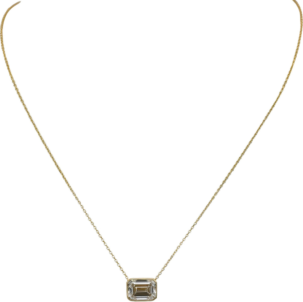IGI 14k Yellow Gold VS1/G Emerald Cut Lab-Grown Diamond Pendant Necklace 2.59CT
