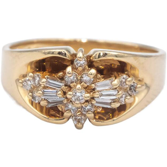 14k Yellow Gold 0.25CT VS Round and Baguette Cut Cluster Ring Size 7