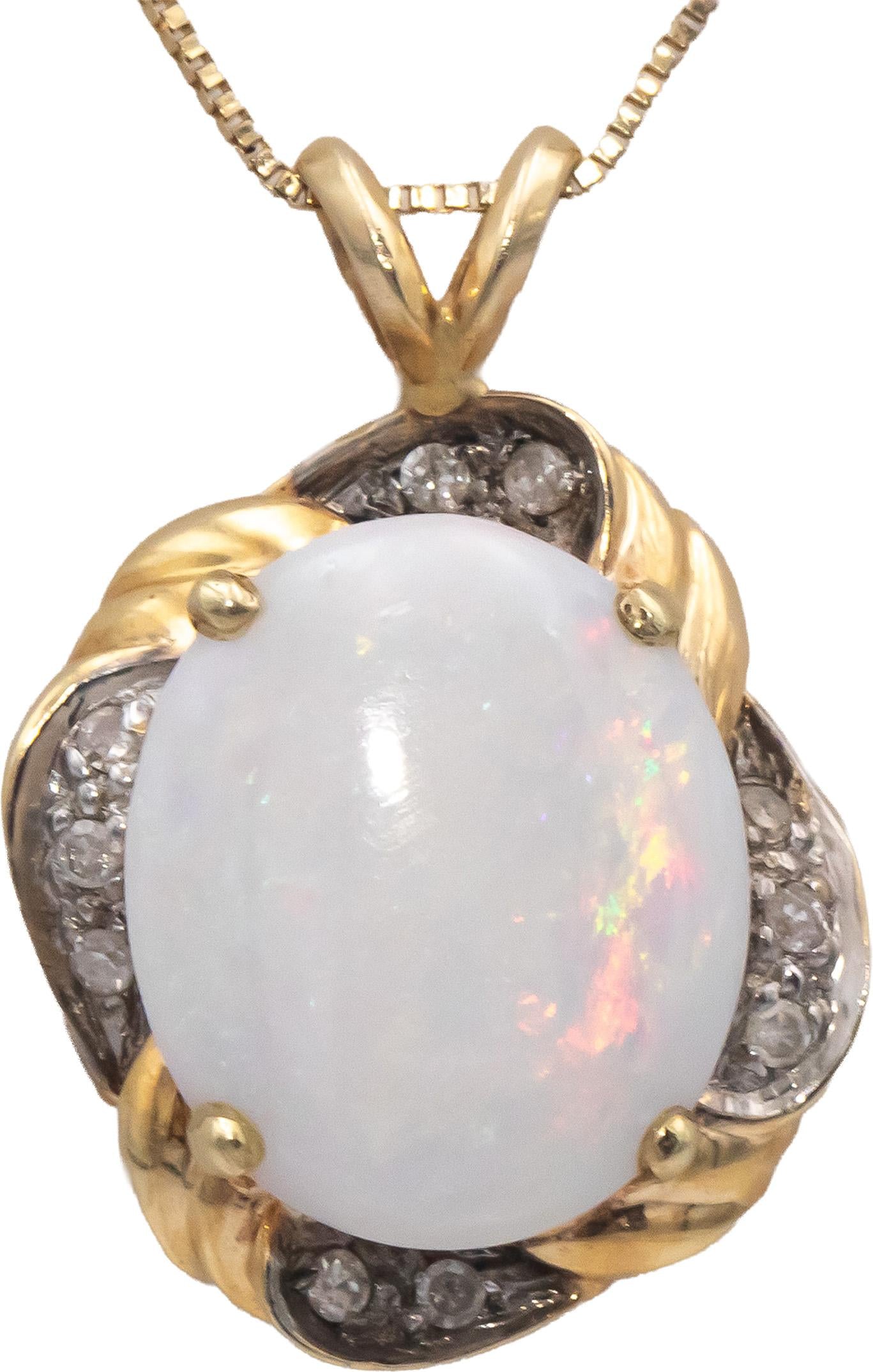 14k Yellow Gold 2.50CT Oval Cabochon Opal Pendant Necklace w/ Diamond Accents