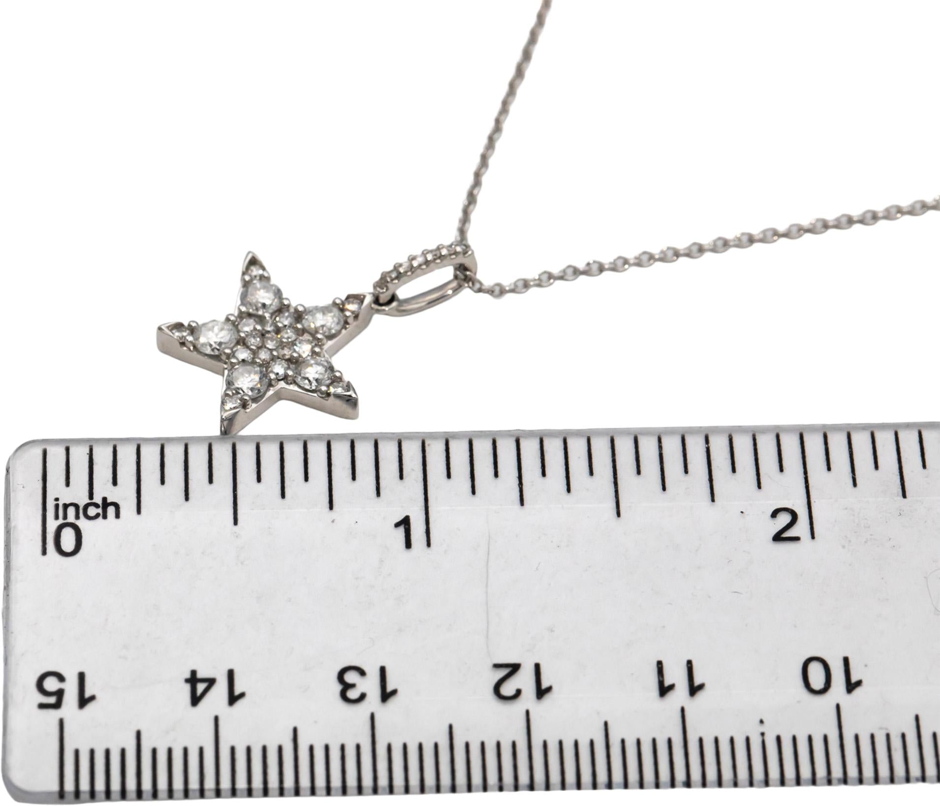 10k White Gold Round Diamond Cluster Star Pendant Necklace 0.75CT