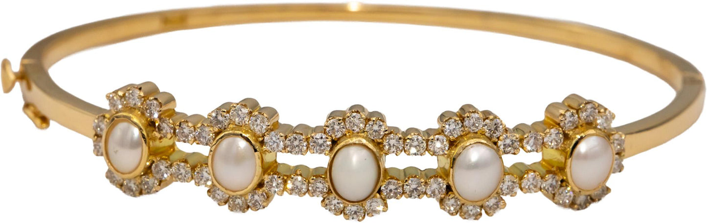 18k Yellow Gold VS Diamond and Mabe Pearl Bangle Bracelet 1.25CT