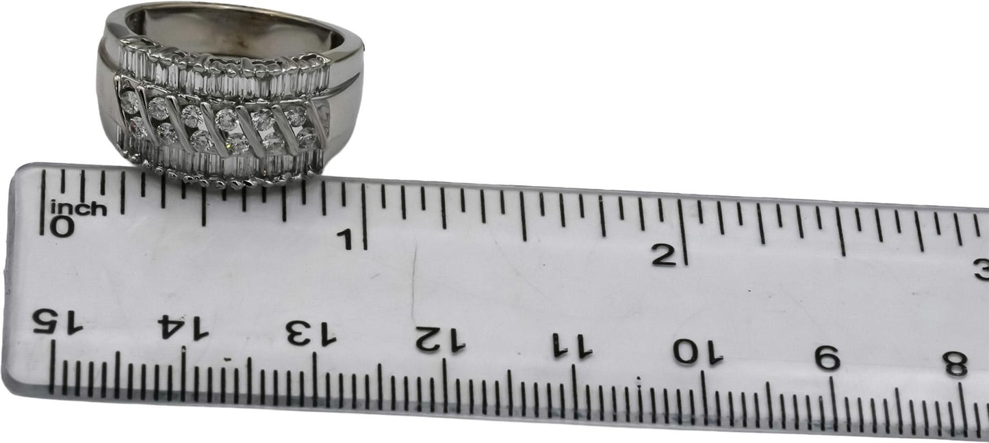 14k White Gold VS Round and Baguette Cut Diamond Band Ring 1.50CT Size 7