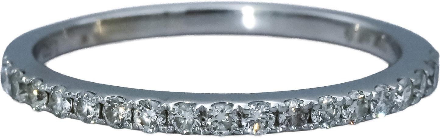 10k White Gold VS Round Lab-Grown Diamond Band Ring 0.35CT Size 7
