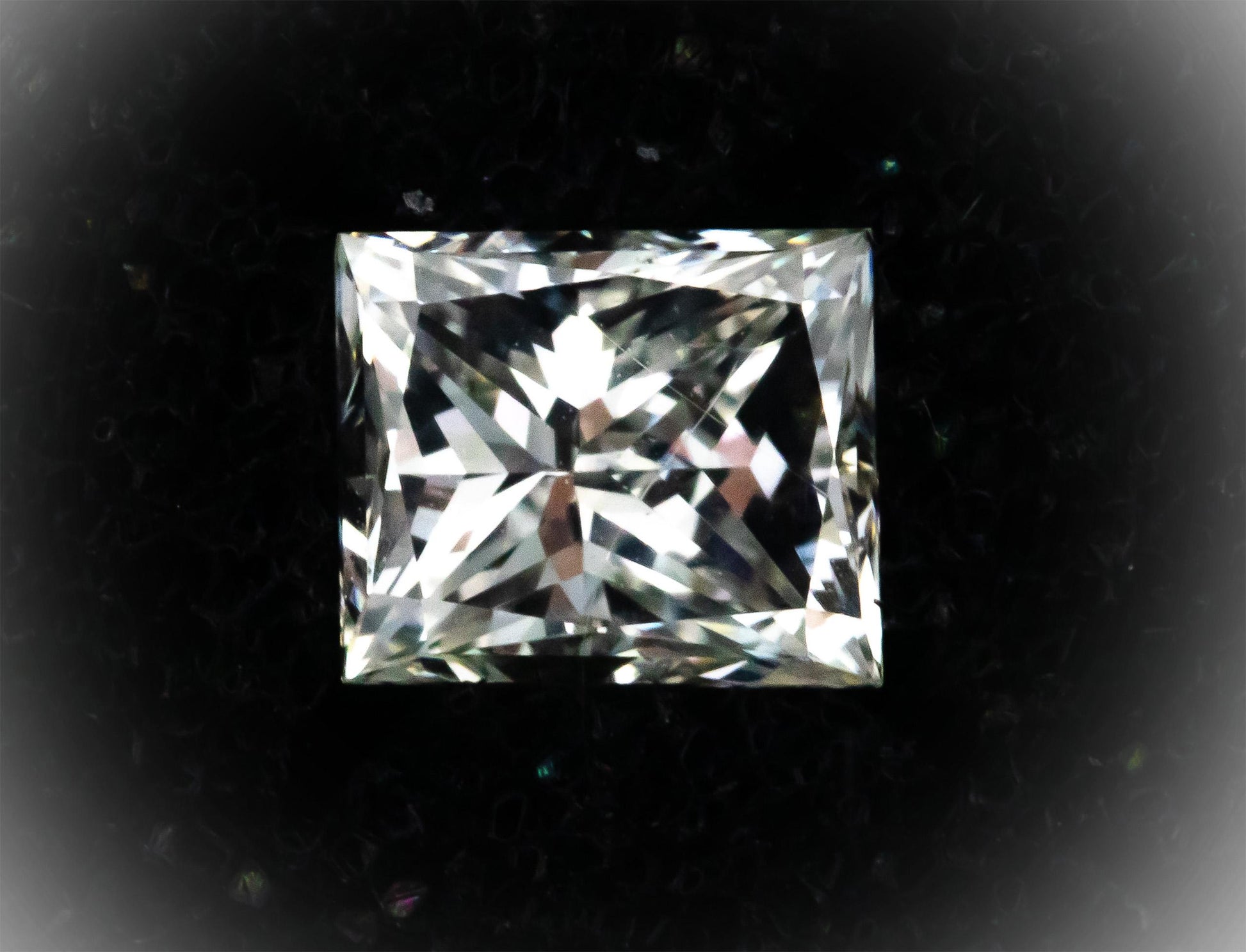 GIA Certified SI1/J Princess Cut Loose Diamond w/ Report 1.01CT