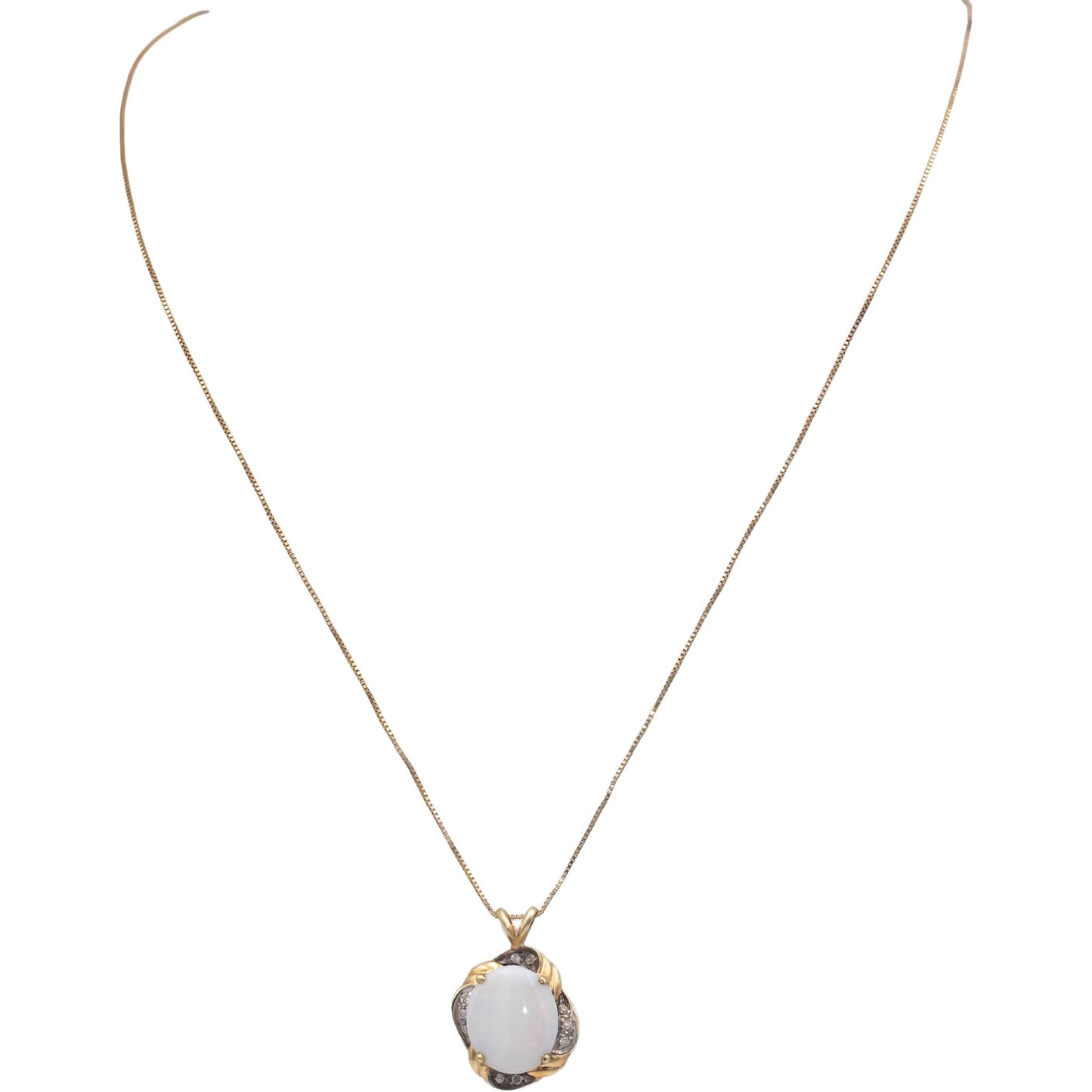 14k Yellow Gold 2.50CT Oval Cabochon Opal Pendant Necklace w/ Diamond Accents