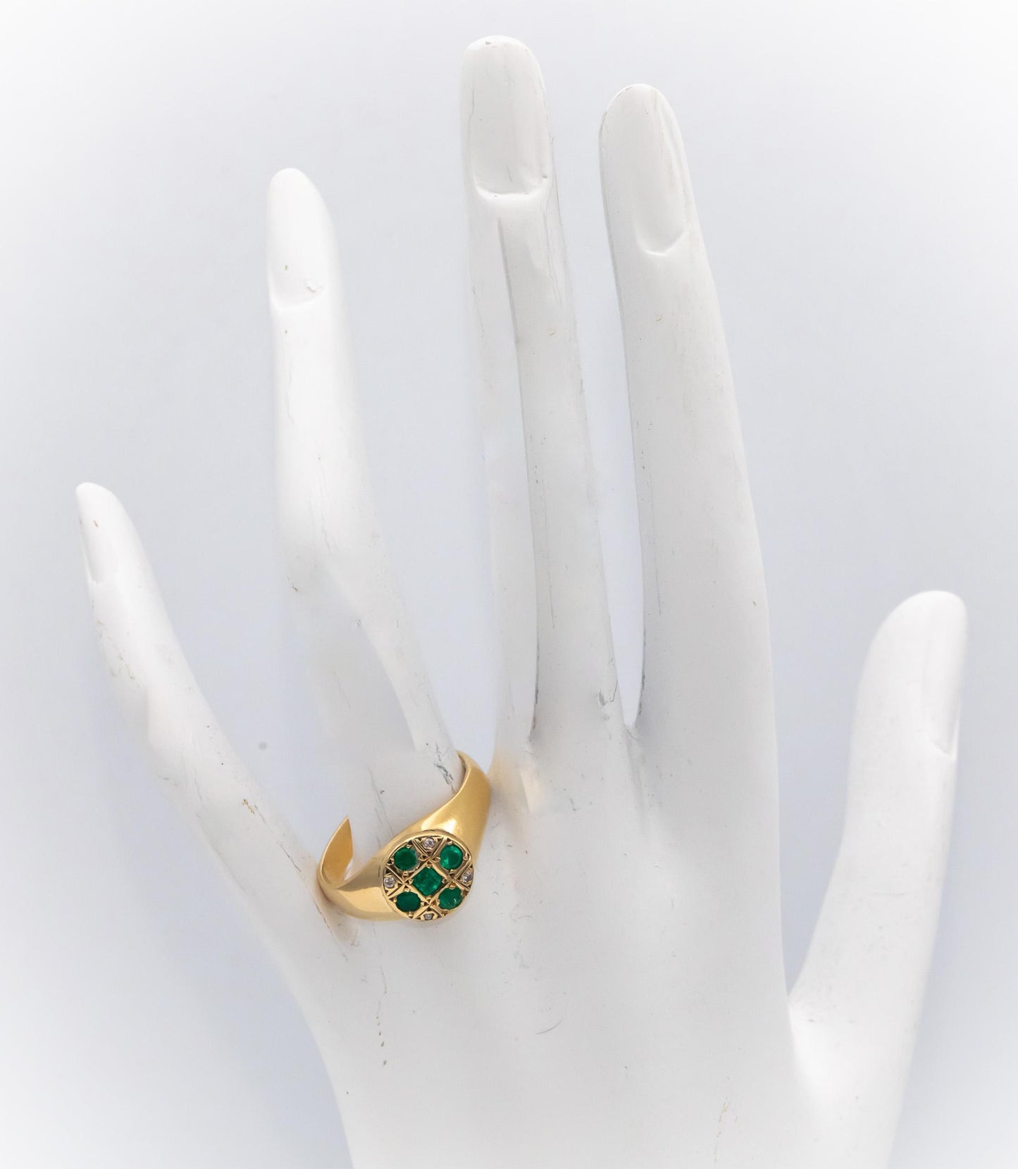 18k Yellow Gold Round Diamond and Emerald Cocktail Ring 0.45CT Size 9.75