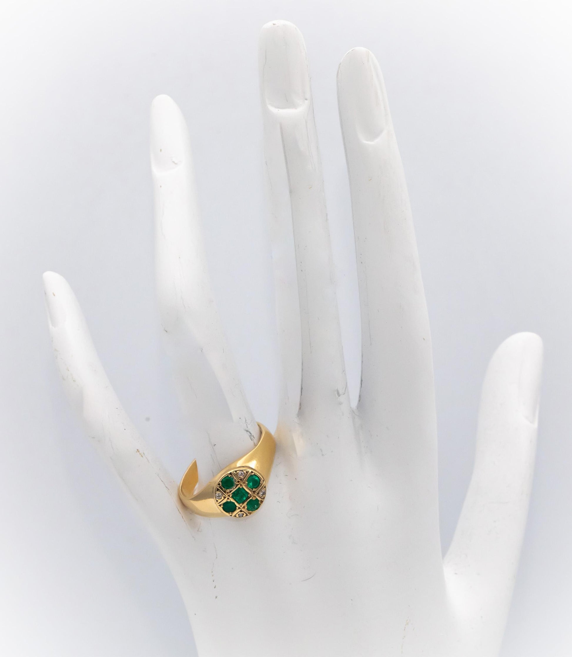 18k Yellow Gold Round Diamond and Emerald Cocktail Ring 0.45CT Size 9.75