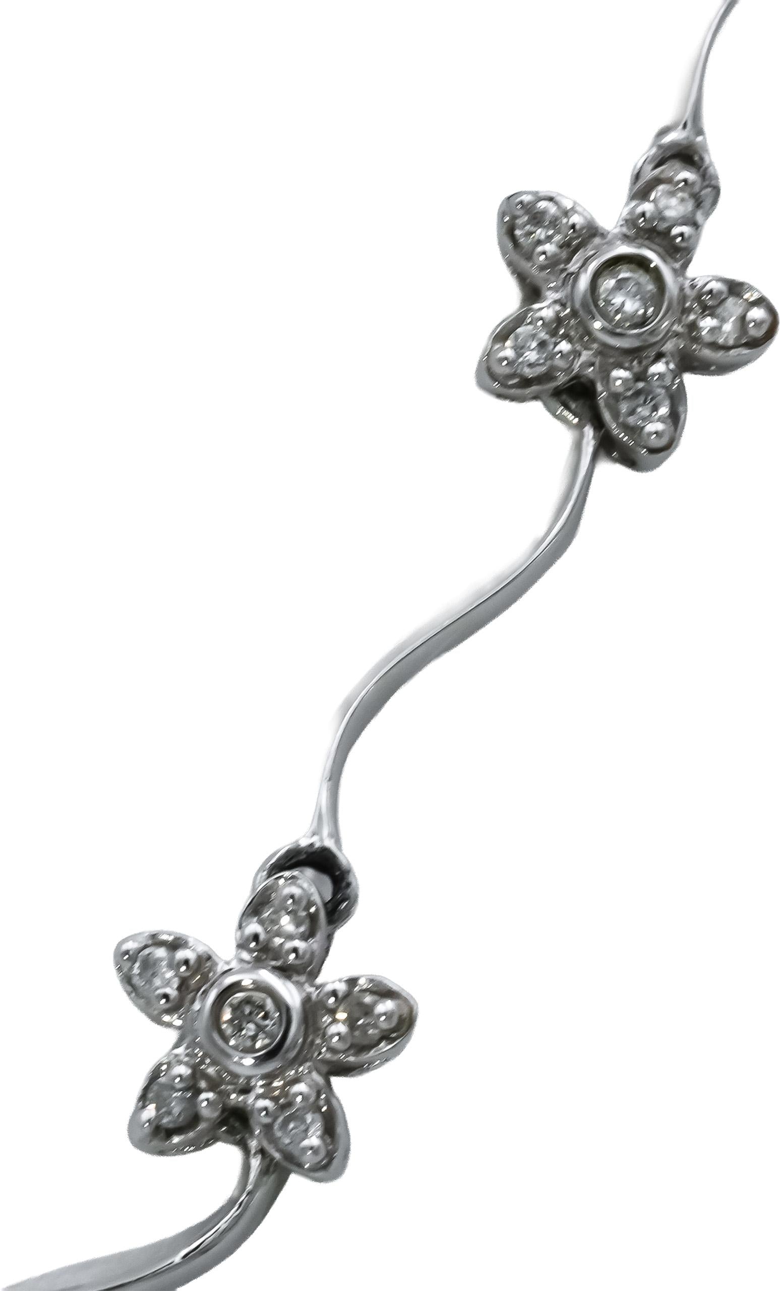 14k White Gold Round Diamond Flower Wavy Link Necklace 1.0CT