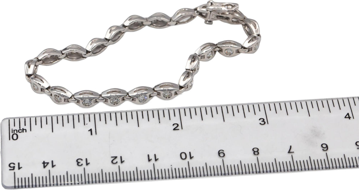 14k White Gold Round Bezel Set Diamond Fancy Link Bracelet 1.60CT