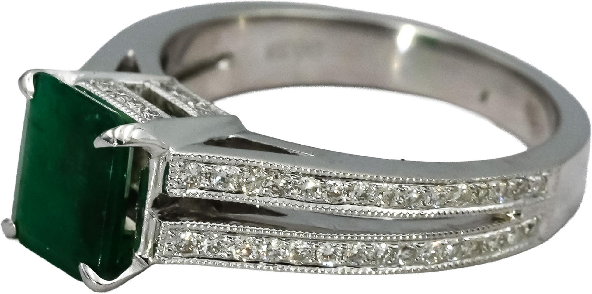 18k White Gold Diamond and Emerald Cocktail Ring 1.79CT Size 6.75