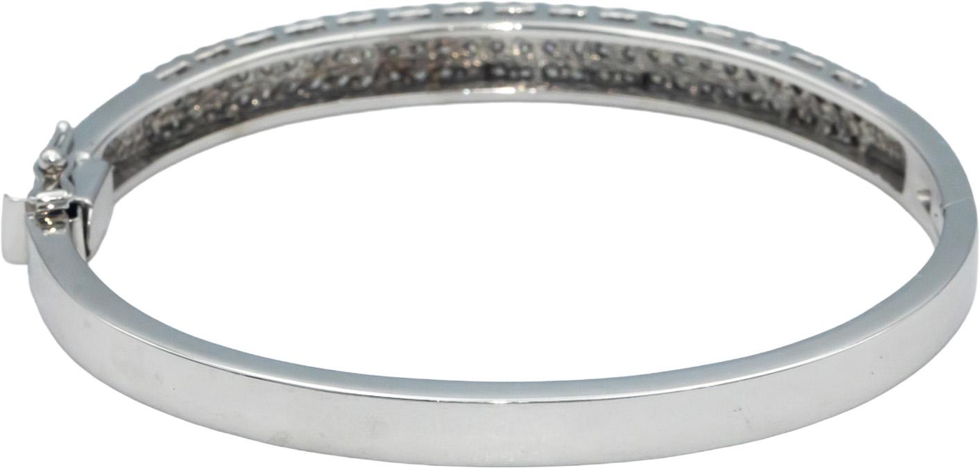 14k White Gold Round Diamond Cluster Bangle Bracelet 1.85CT