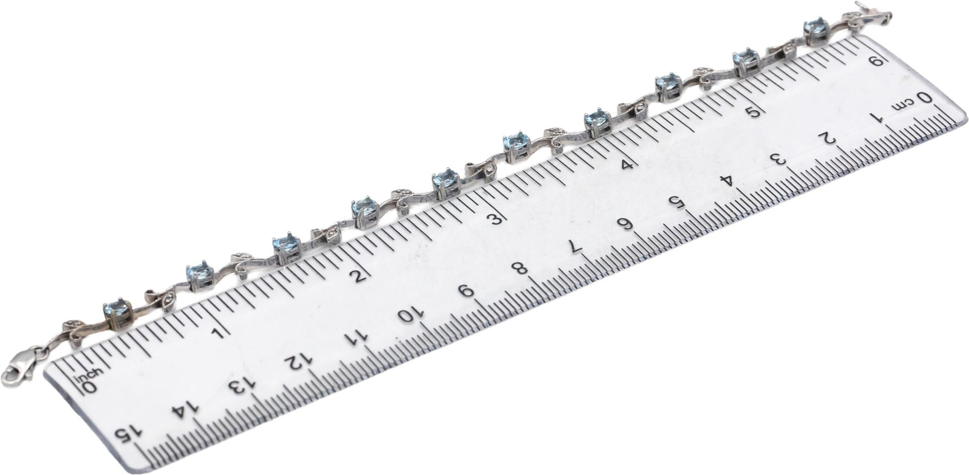 14k White Gold Diamond and Aquamarine Floral Link Bracelet 1.56CT