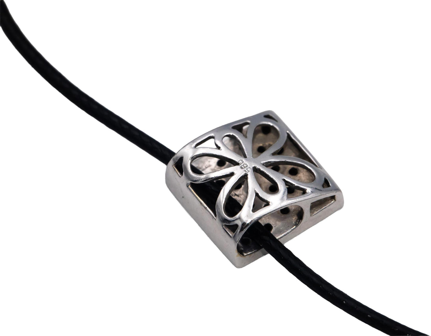 14k White Gold Round Black & White Diamond Pendant Necklace 0.50CT