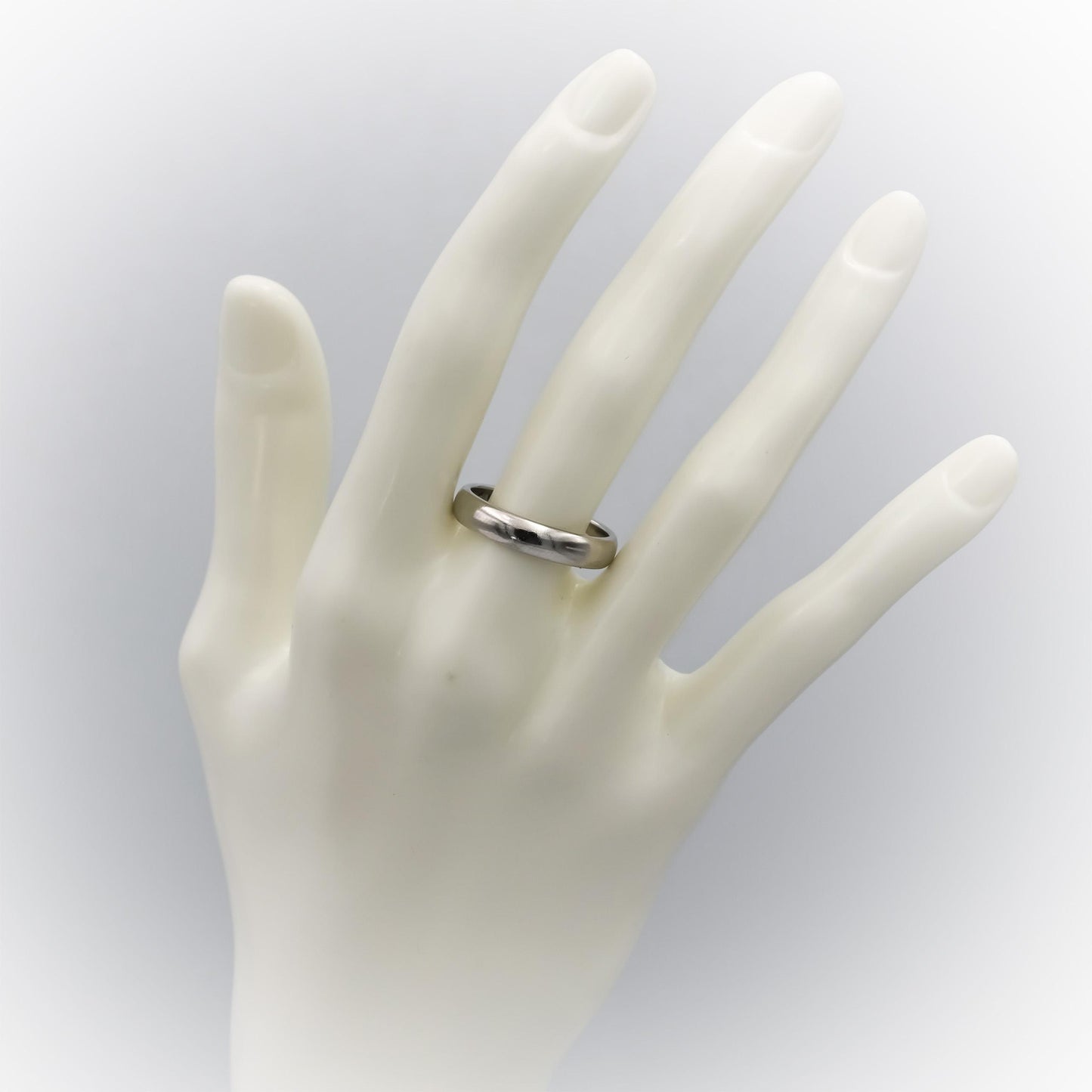 TIFFANY & CO. Platinum Men's Wedding Band Ring Size 9.75