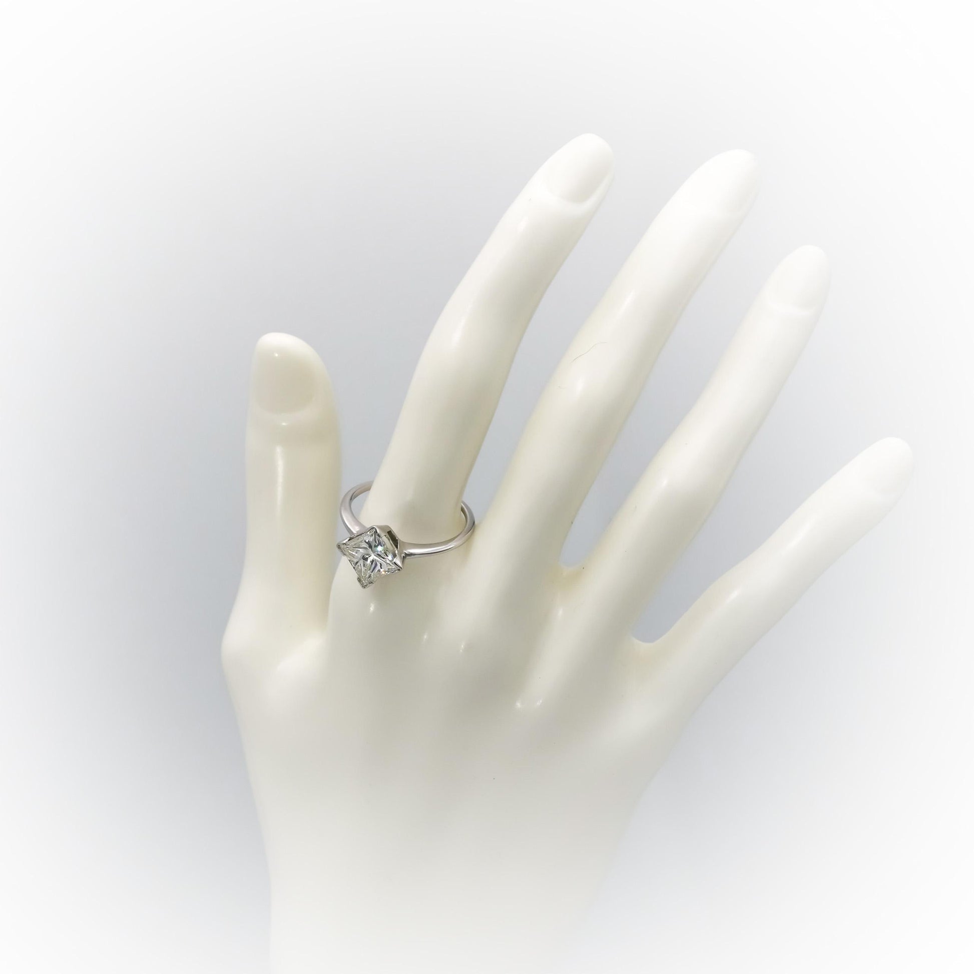 18k White Gold VS Princess Cut Natural Diamond Solitaire Ring 2.59CT Size 9.25