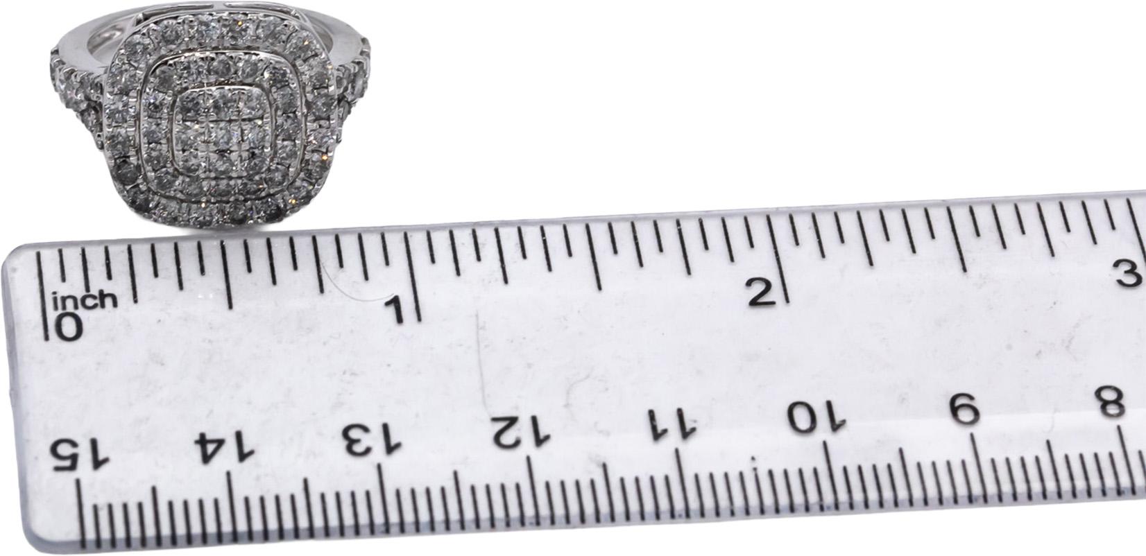 10k White Gold Round Diamond Cluster Cocktail Ring 2.0CT Size 7