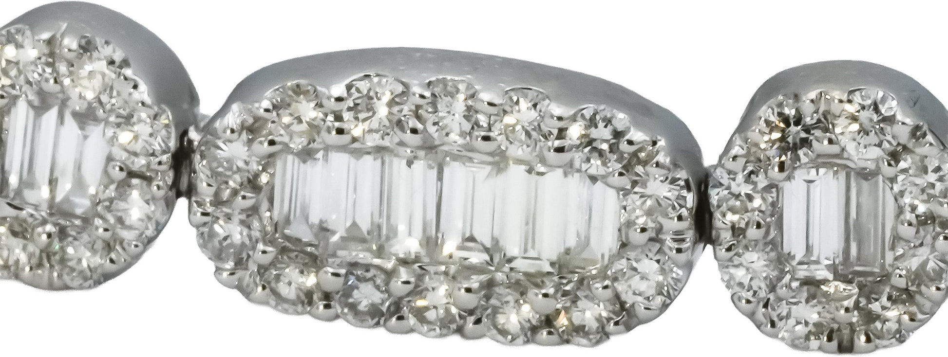 18k White Gold VS Round & Emerald Cut Fancy Link Bracelet 6.0CT