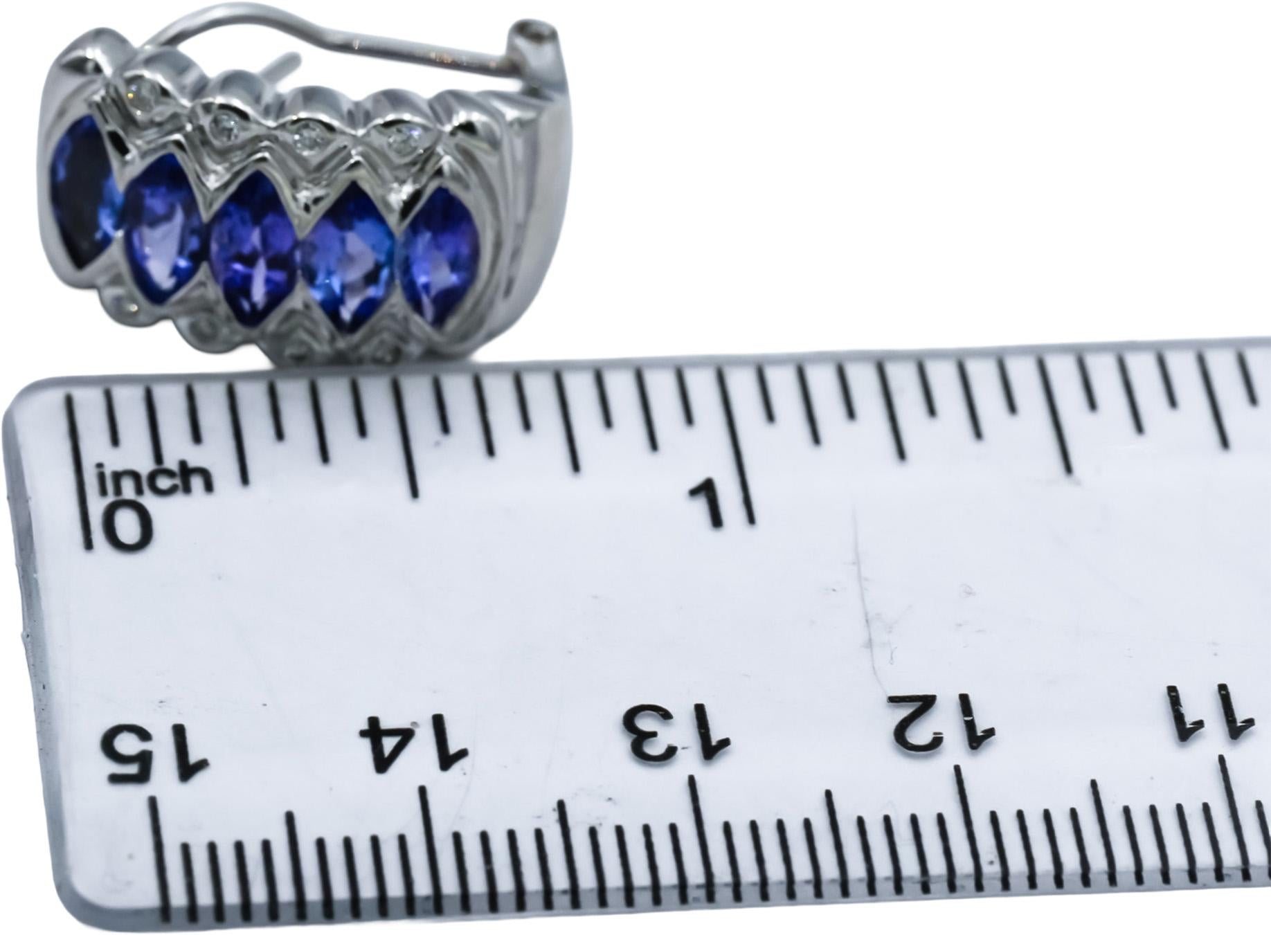 18k White Gold Diamond and Tanzanite Curved Earrings 5.08CT