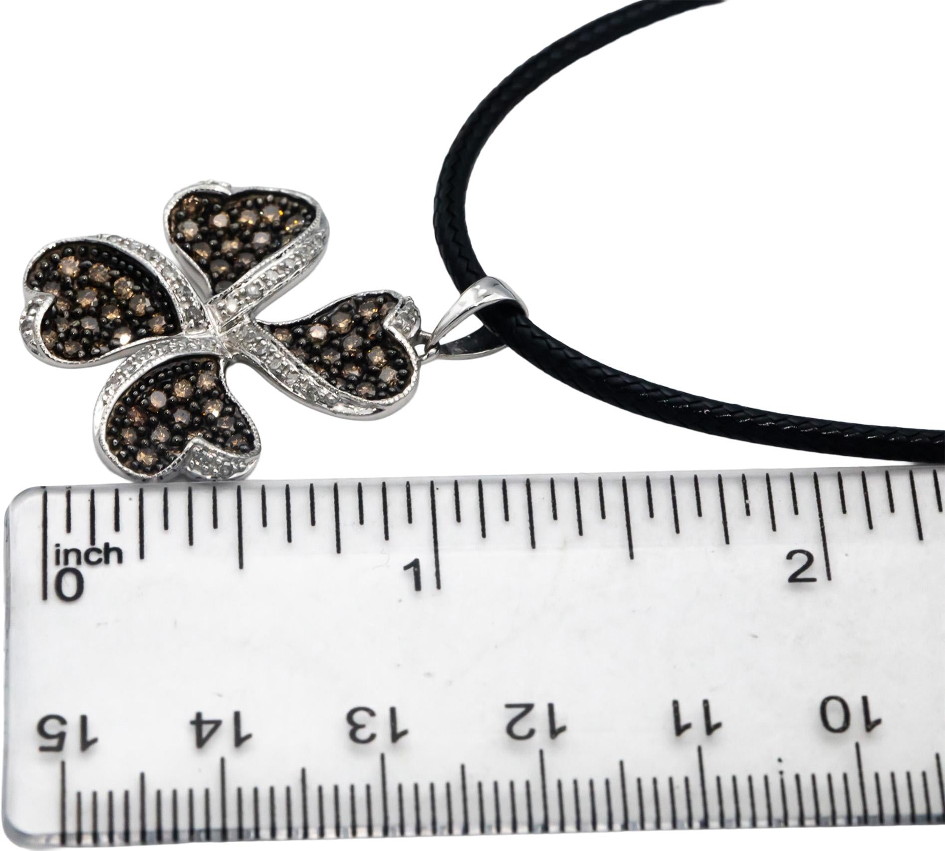 10k White Gold 1.50CT Round Cut Diamond Clover Pendant Necklace