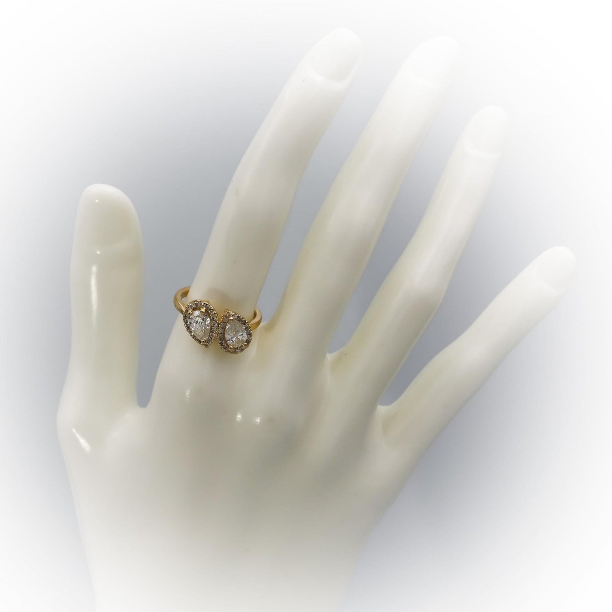 14k Yellow Gold Pear and Round Diamond Cocktail Ring 1.56CT Size 6.5