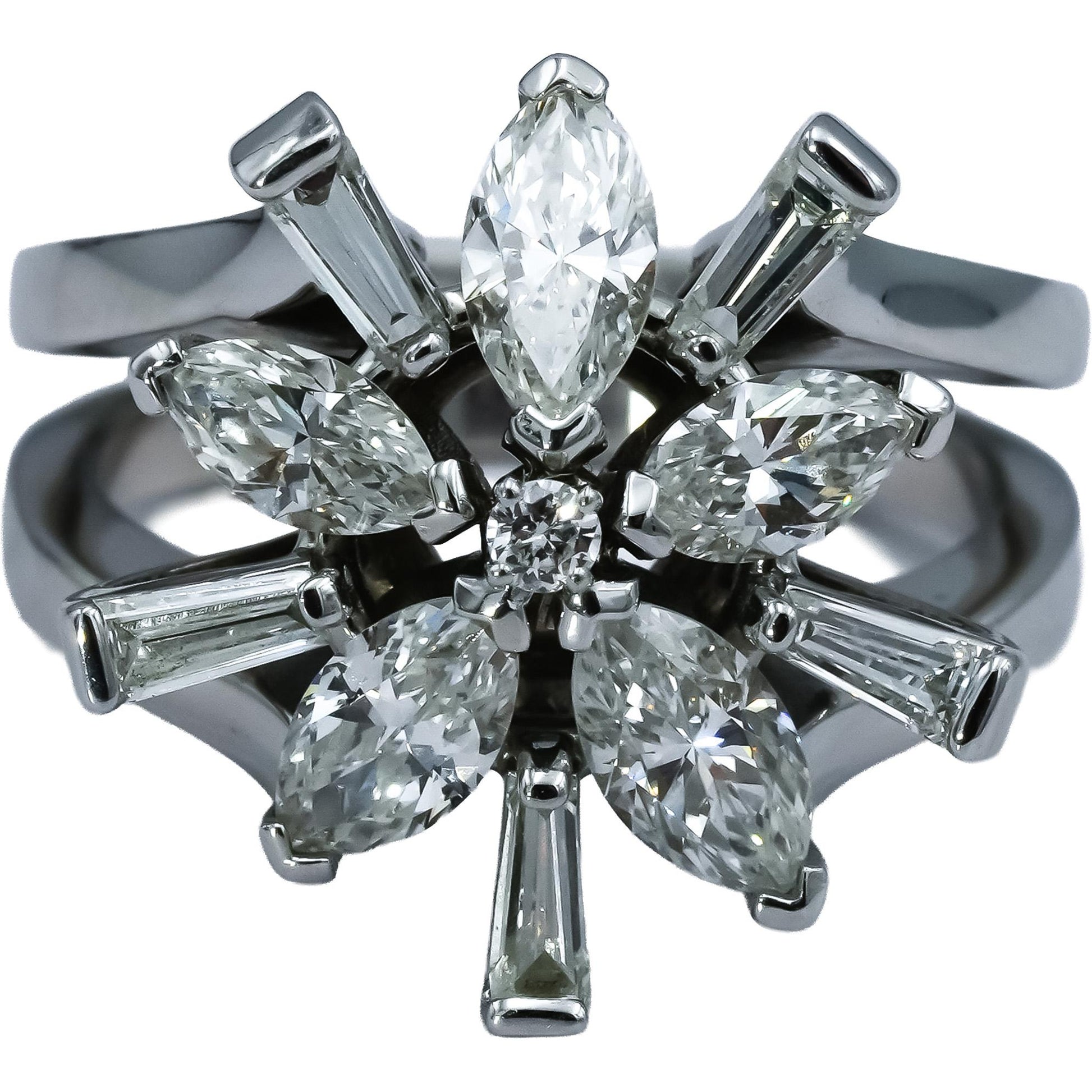 18k White Gold VS Diamond Flower Ring 1.80 - 2.0CT Size 7.75