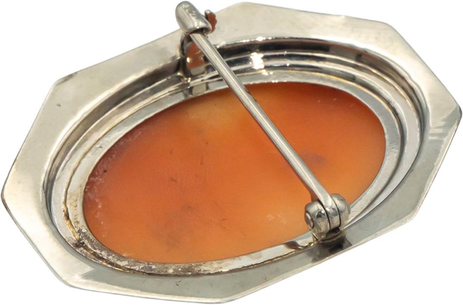 10k White Gold 22.7 x 16.5mm Carved Carnelian Cameo Brooch